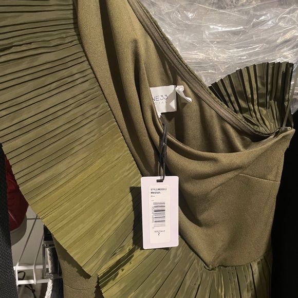 One33 Social The Mercer Olive Evening Gown - Picture 4 of 4